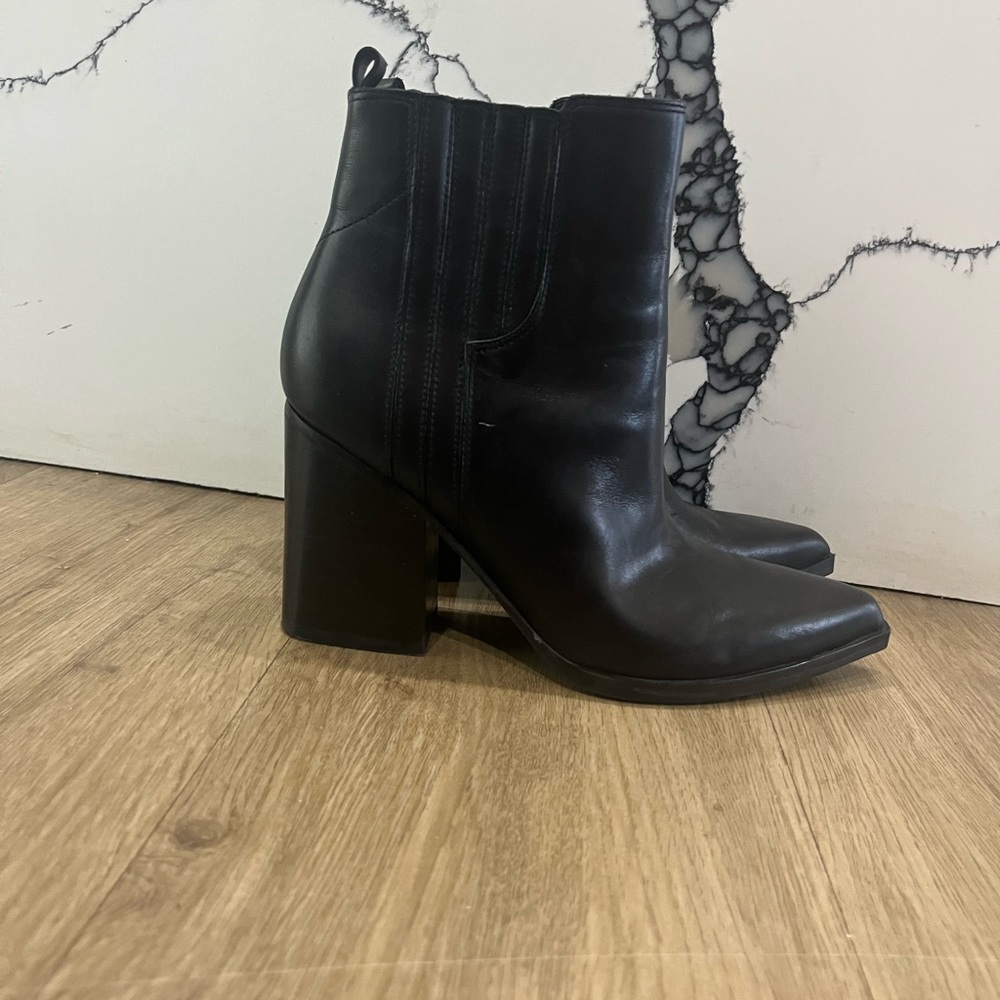 Black boots